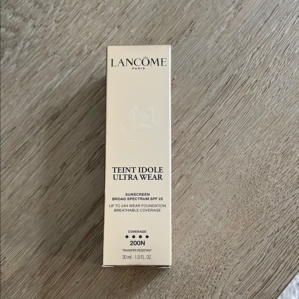 Lancôme Teint Idole Ultra Wear Foundation